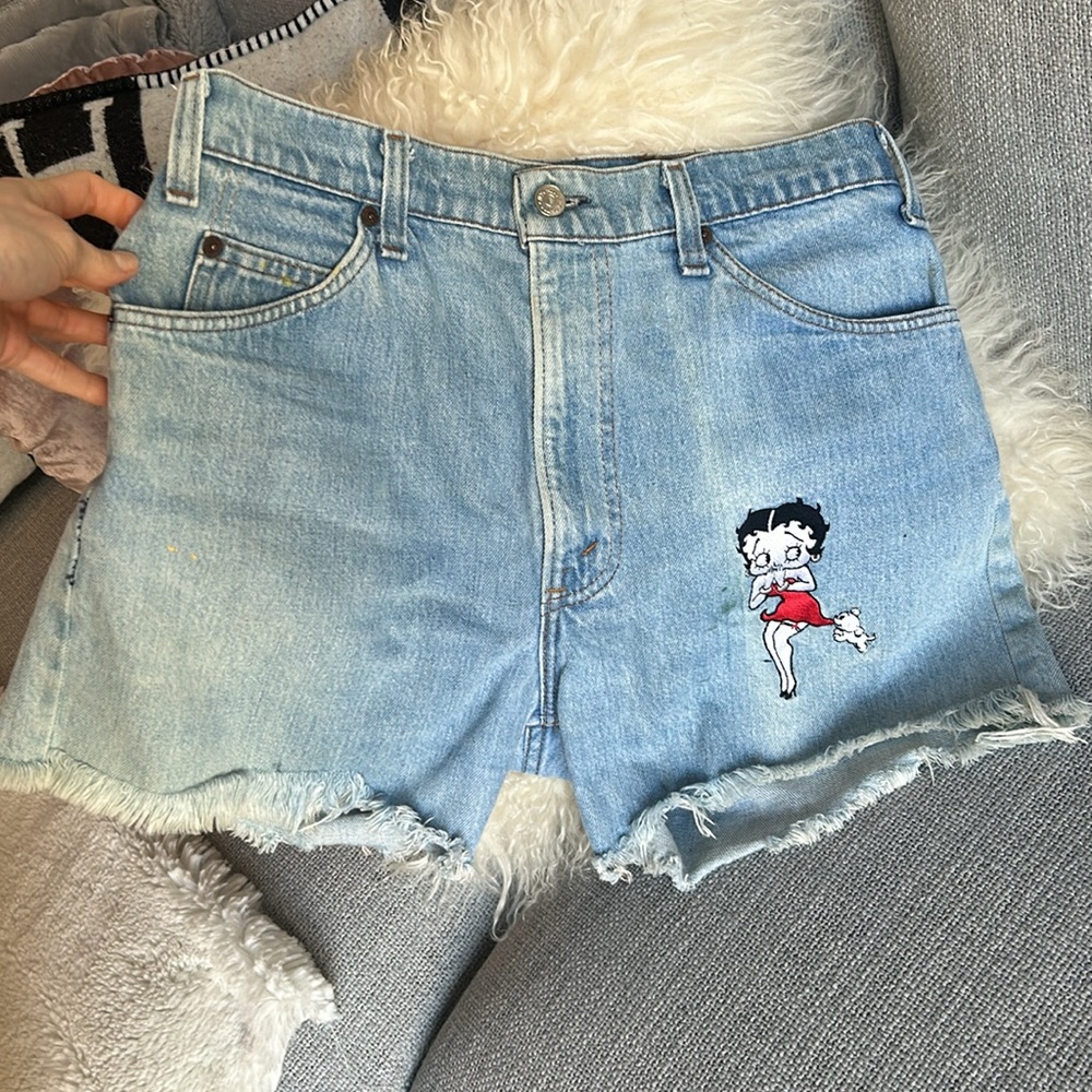 Extremely Rare Vintage TOO CUTE Betty Boop doggie Shorts ! - Picture 2 of 6
